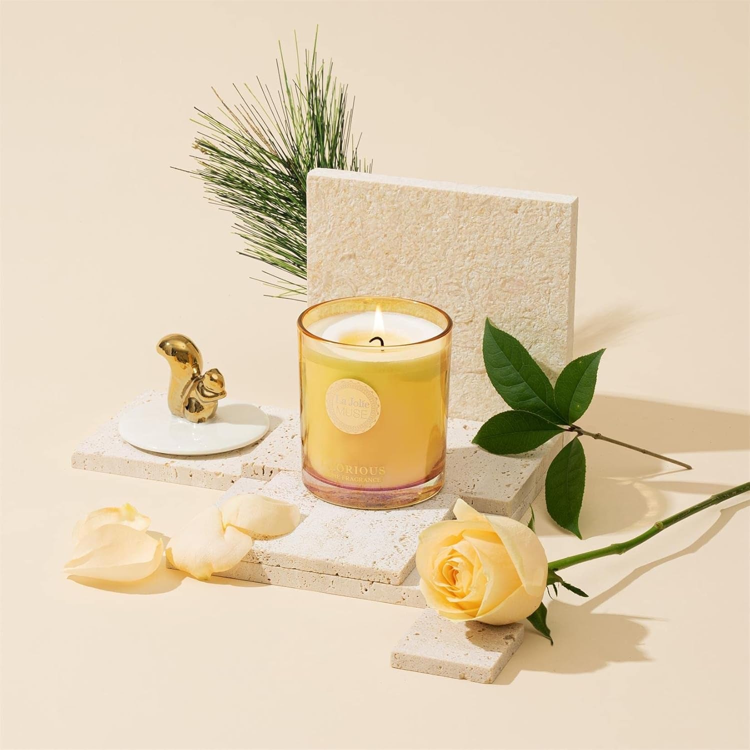 Rose Scented Candles, Candles Gifts for Women, Decorative Candles with Cute Squirrel Lid, Luxury Jar Candles for Home Decor, Natural Soy Wax, 8.5 Oz 60 Hours